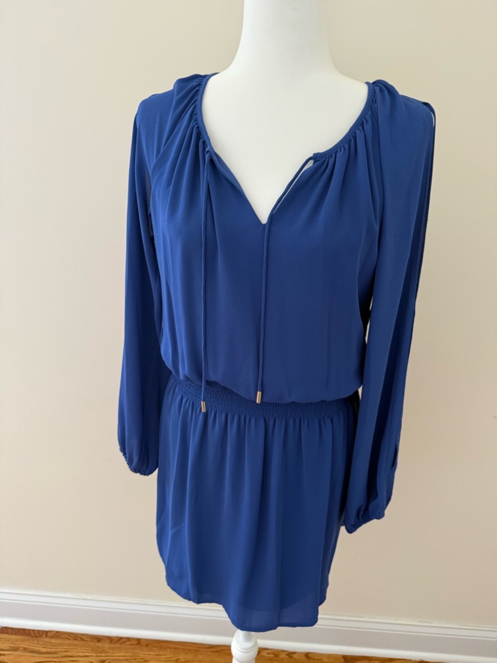 White House Black Market Royal Blue Long-Sleeve V-Neck Dress